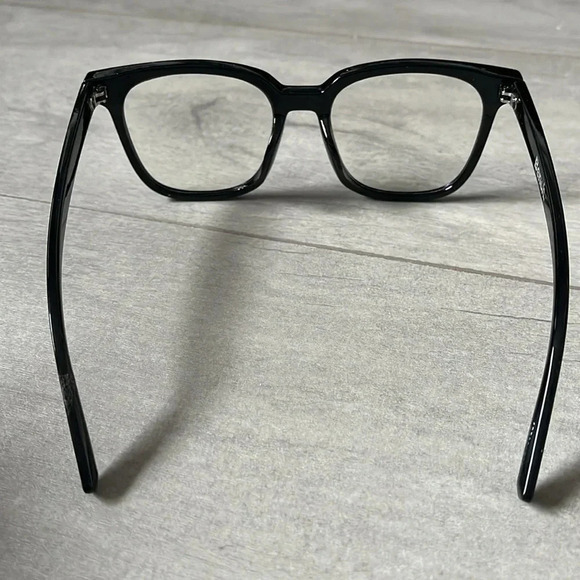 BENCH NWOT Glasses Oversized Style - Picture 5 of 7